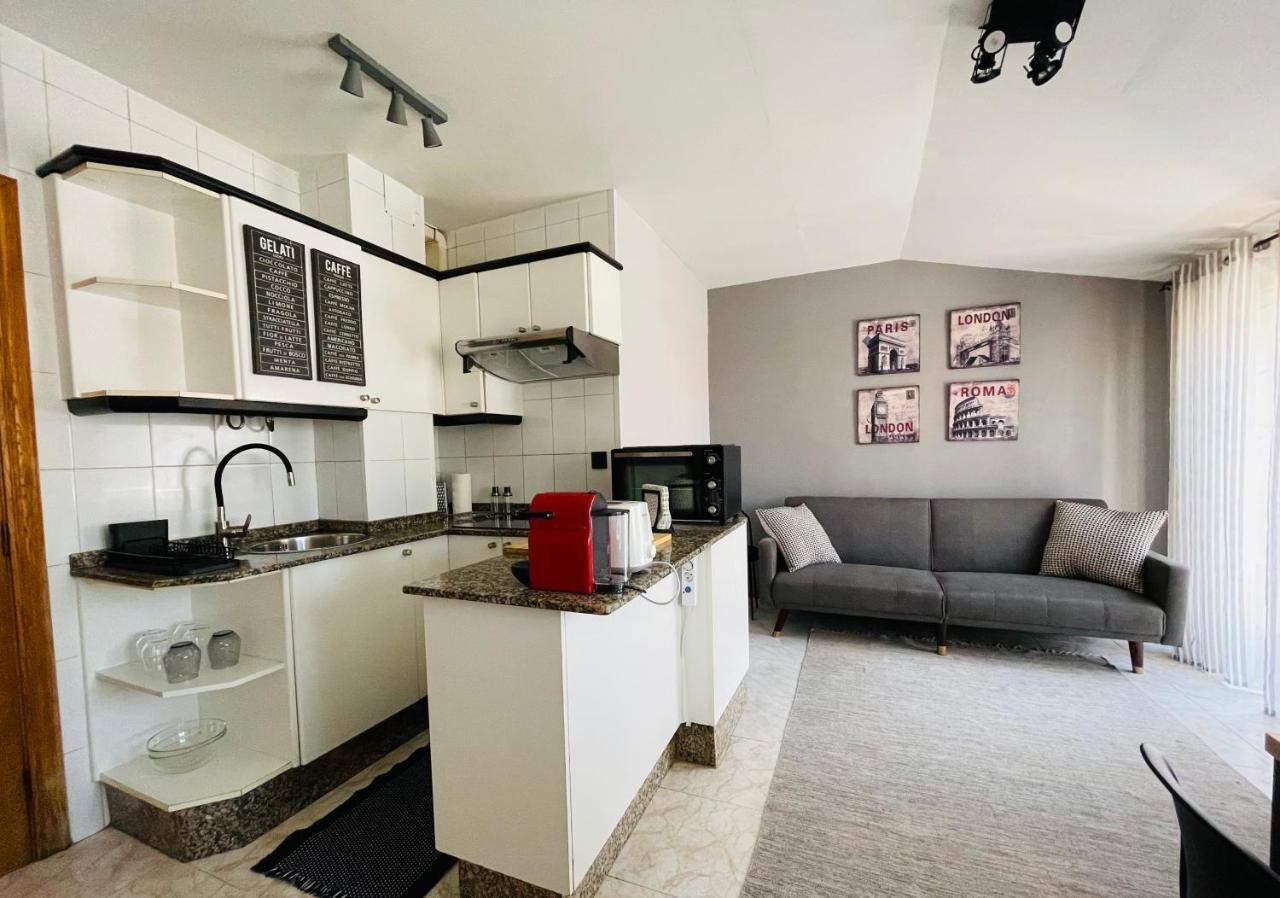 El Apartamento De La Colegiata Appartement Comarca de Comarca de Vigo Buitenkant foto